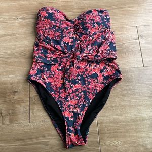 WeWoreWhat strapless capri one piece bathing suit